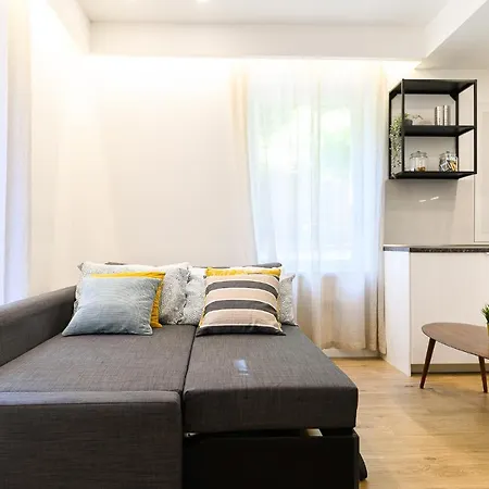 Modern & Elegant By Ndp Rent *