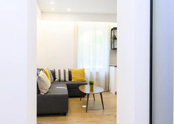 Modern & Elegant By Ndp Rent * Rome