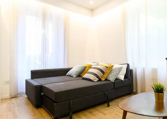 Modern & Elegant By Ndp Rent Apartment *