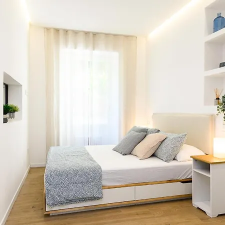 Modern & Elegant By Ndp Rent דירה *